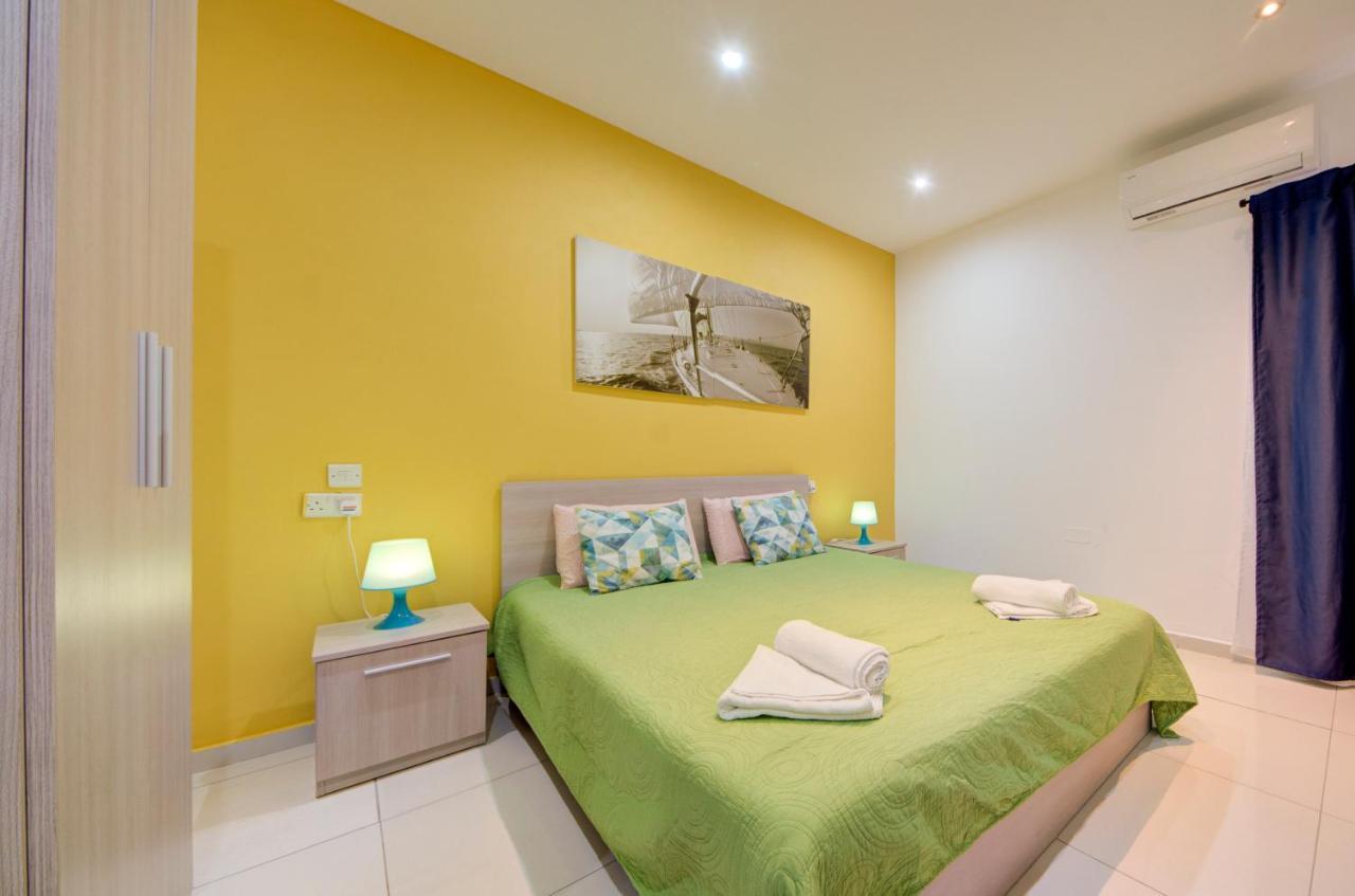 Sapphire Court 2 Bedroom Apartments By Shortletsmalta Sliema Bagian luar foto