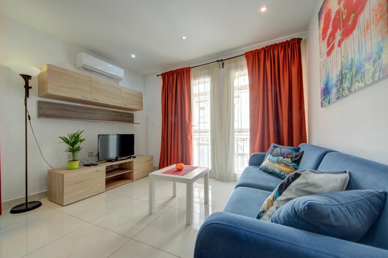Sapphire Court 2 Bedroom Apartments By Shortletsmalta Sliema Bagian luar foto