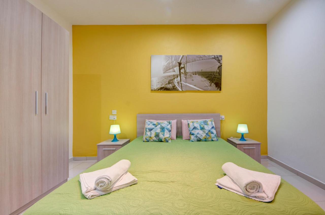 Sapphire Court 2 Bedroom Apartments By Shortletsmalta Sliema Bagian luar foto