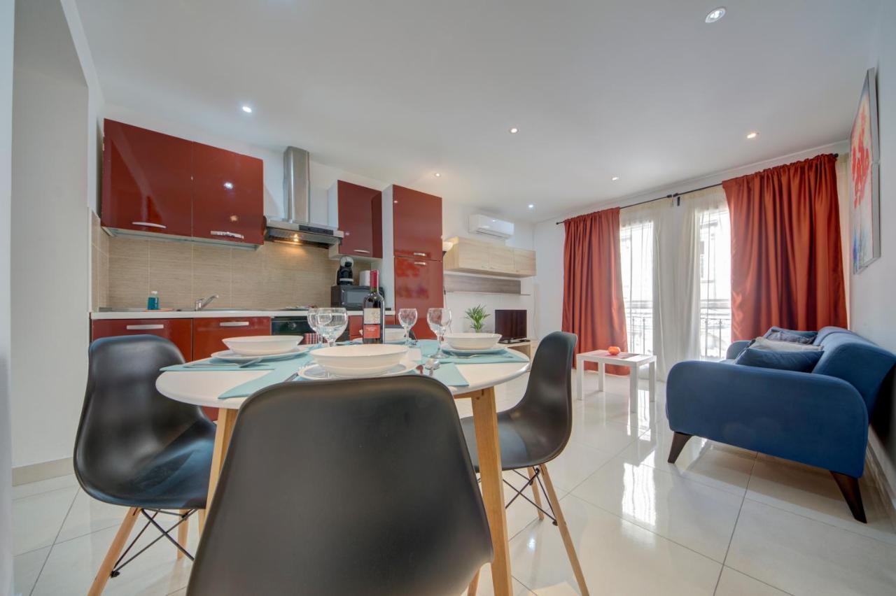 Sapphire Court 2 Bedroom Apartments By Shortletsmalta Sliema Bagian luar foto